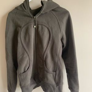 Women lululemon scuba hoodie like new size 10 dark green